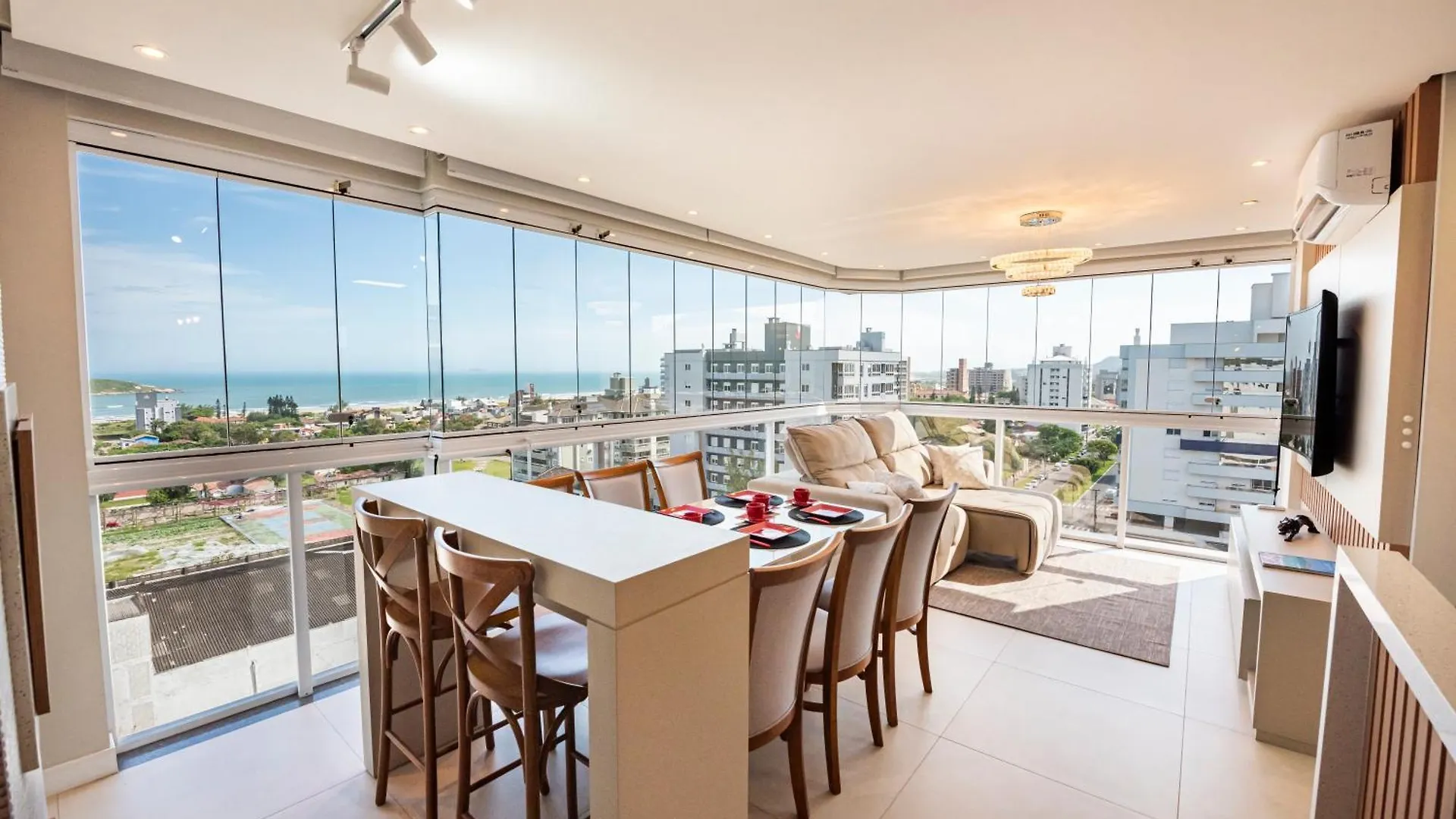 Cobertura Com Vista Panoramica Da Praia Da Vila Imbituba  Brazil